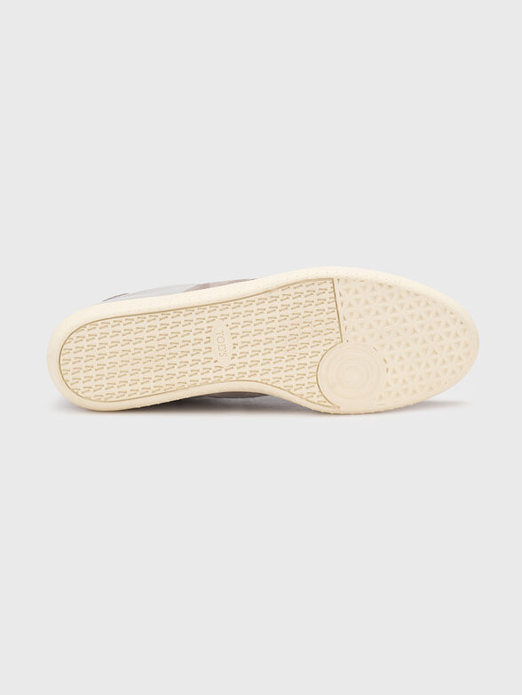 Leather sneakers with embossed logo - 4