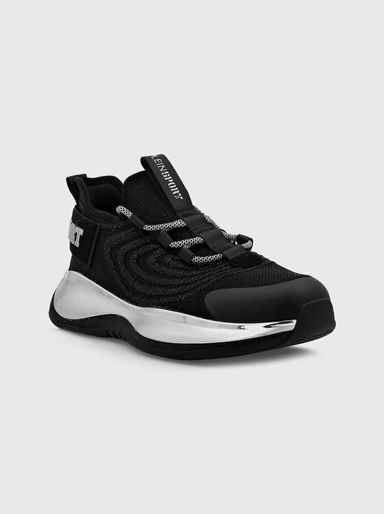 Спортни обувки RUNNER в черен цвят - 2