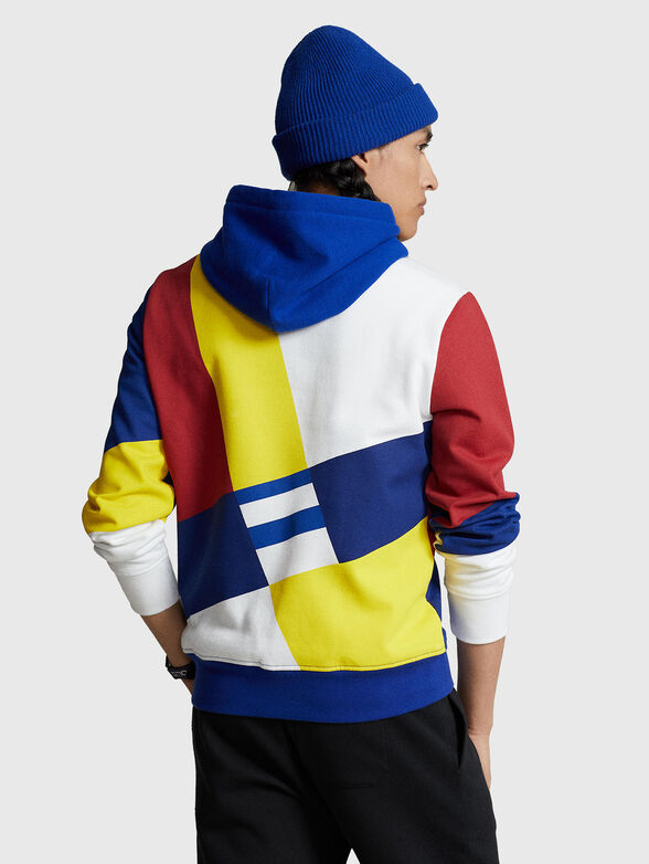 Sweatshirt with hood and accent print - 2