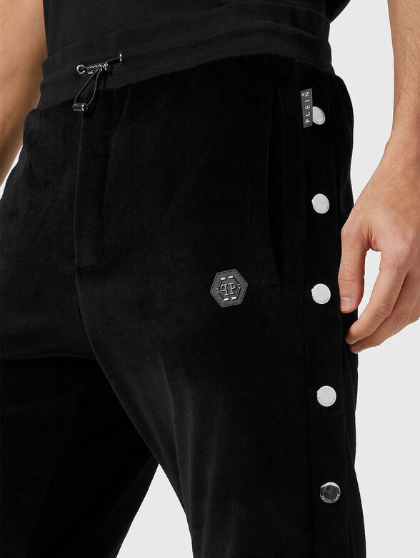Logo accent jogging trousers in black  - 4