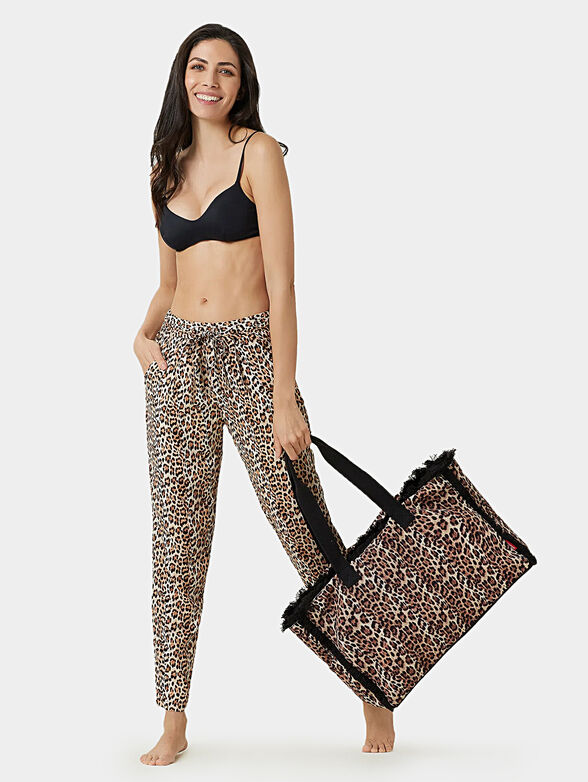 WILD CASHMERE trousers with animal print - 3