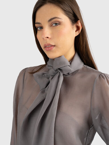ELEGANT shirt with accent ribbon - 5