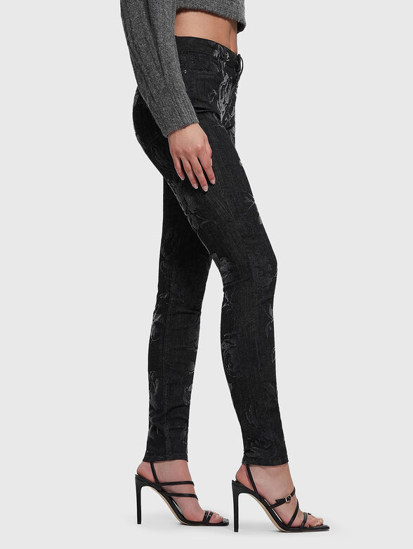 Skinny jeans with floral details - 5