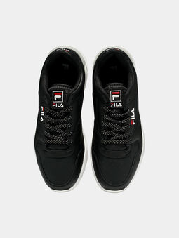 ORBIT CMR JOGGER L black sneakers with contrasting sole - 5