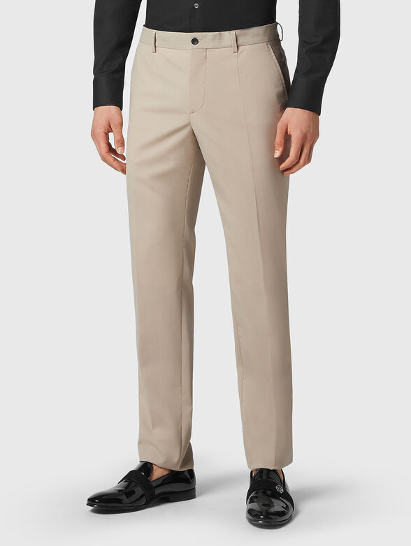 Gigolo fit trousers in beige - 1