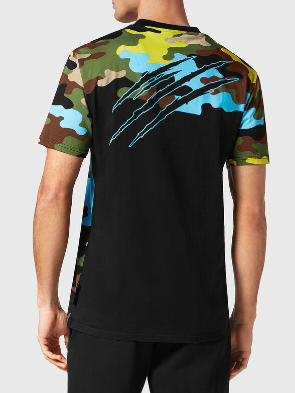 T-shirt with camouflage print - 3