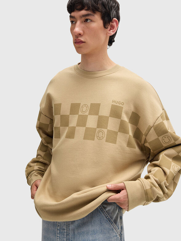 Cotton sweatshirt with oval neckline and print - 4