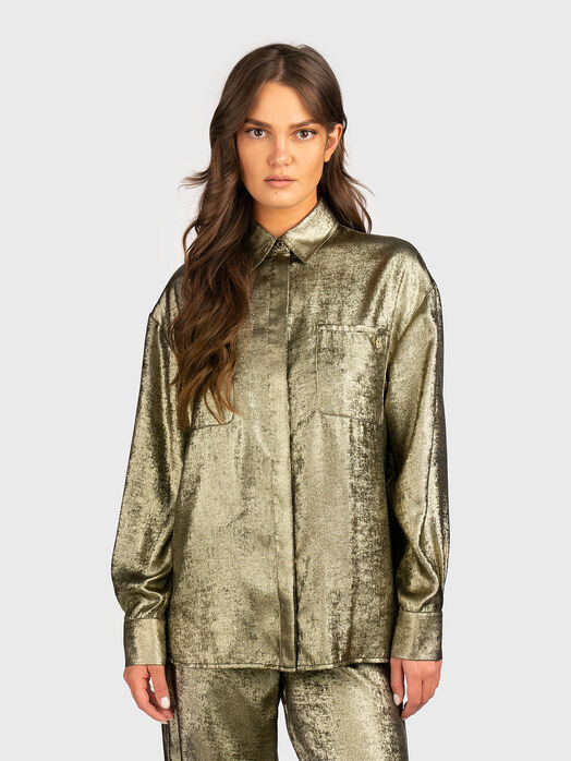 Shirt with metallic effect