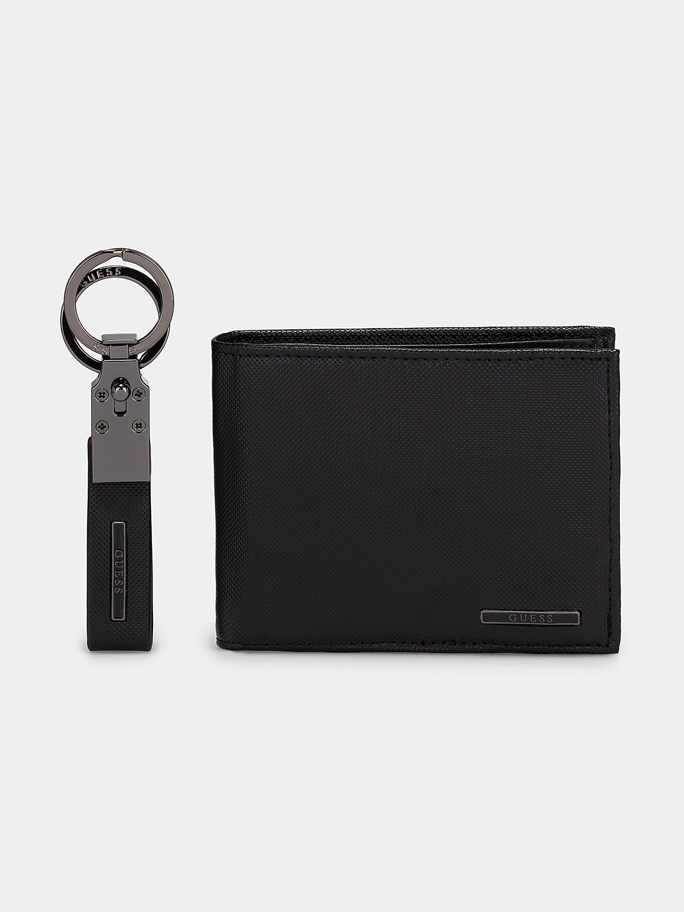 Guess keychain wallet online