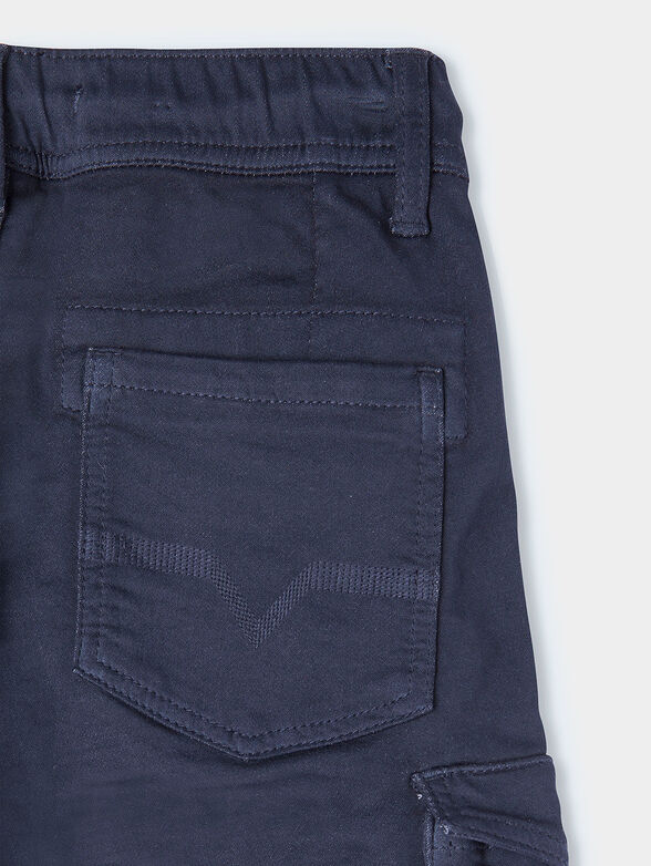 CHASE cargo pants in blue color - 4