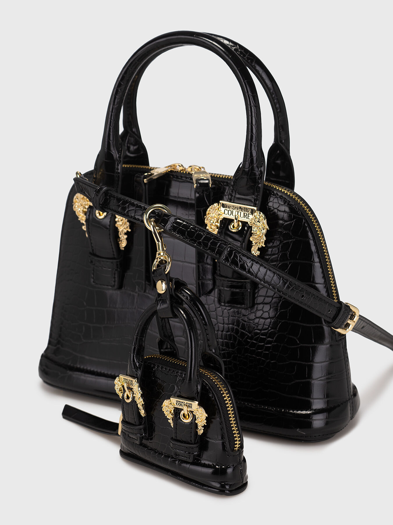 RANGE F black bag with croco texture and accessory brand VERSACE JEANS  COUTURE — Globalbrandsstore.com/en