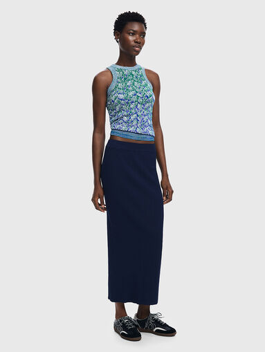 Knitted sleeveless top - 4