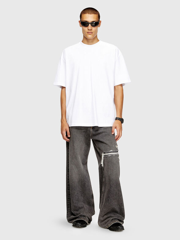 T-BOGGY-MEGOVAL black T-shirt with logo - 4