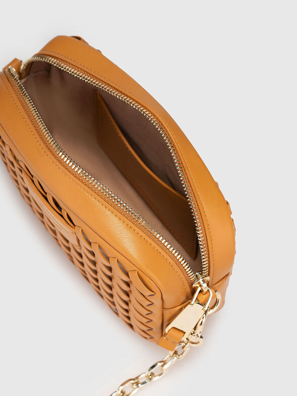 Leather crossbody bag with knitted effect - 6