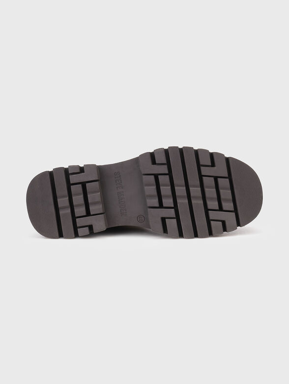 Suede boots with ties - 5
