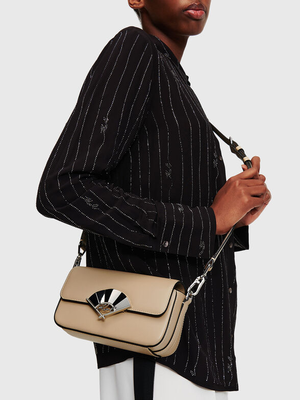 K/SIGNATURE beige leather bag with logo accent - 2