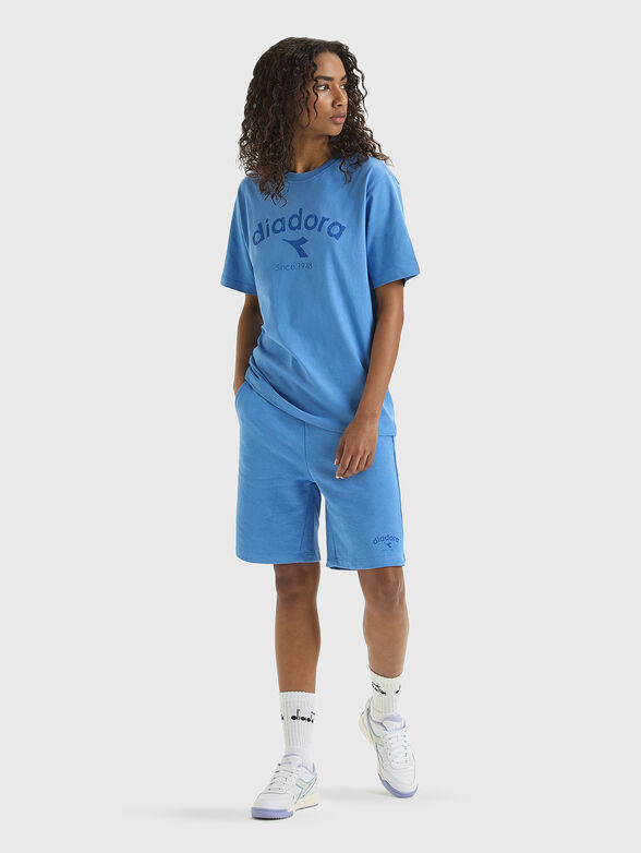 Unisex T-shirt with logo - 4