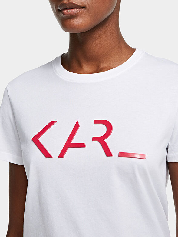 Black T-shirt with embossed logo print - 2