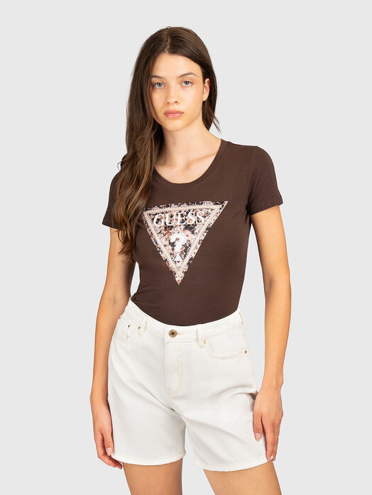 T-shirt with a triangular logo