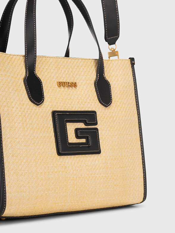 Large bag with logo accent - 5