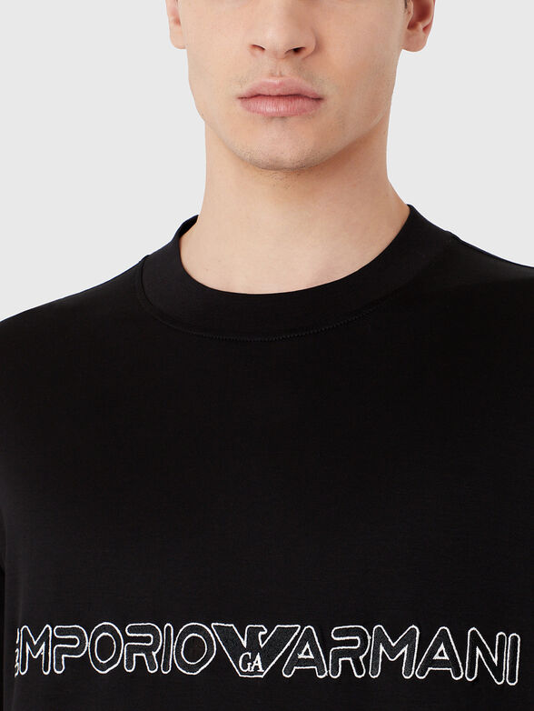 Black T-shirt with logo accent  - 4