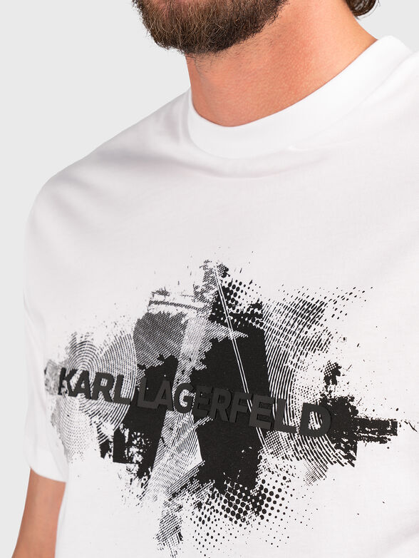 T-shirt with abstract print in black - 4