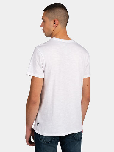 White t-shirt with animal print - 4
