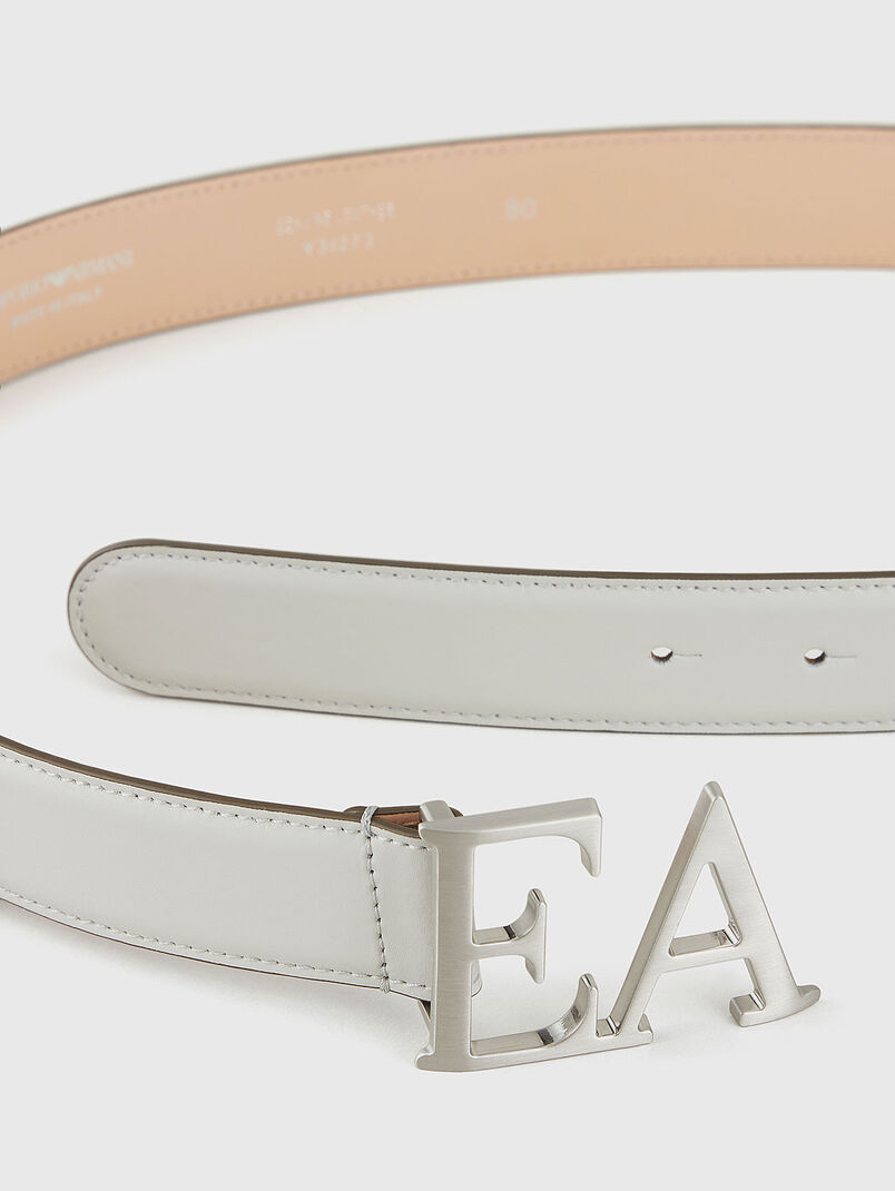 Leather belt with logo buckle - 3