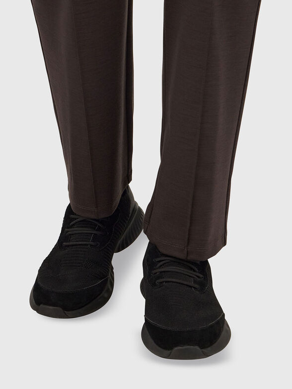 Черни спортни обувки - 2