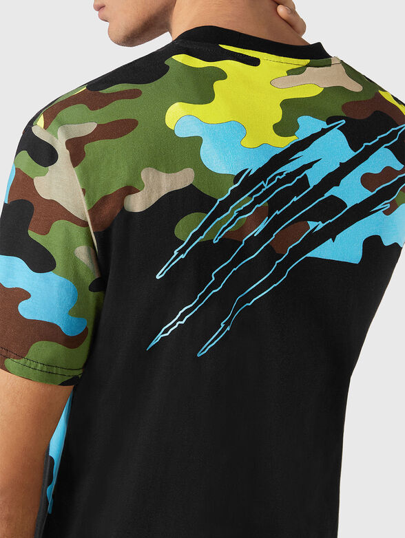 T-shirt with camouflage print - 4