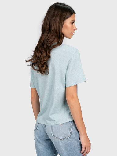 Blue T-shirt with maxi print - 4