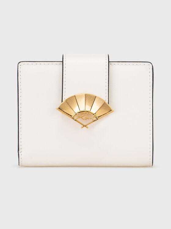 Бял портфейл със златист акцент  - 1