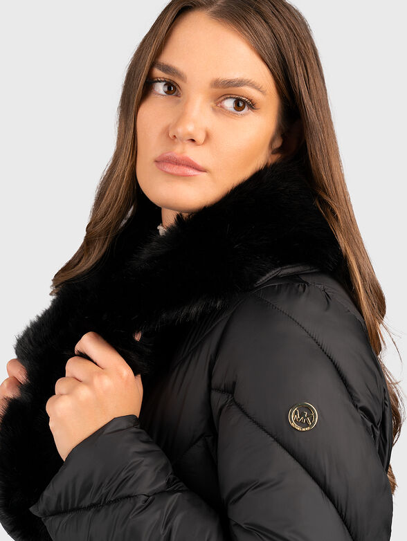 Black puffer jacket - 6