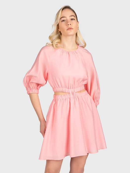 Pink dress with cut-out accent