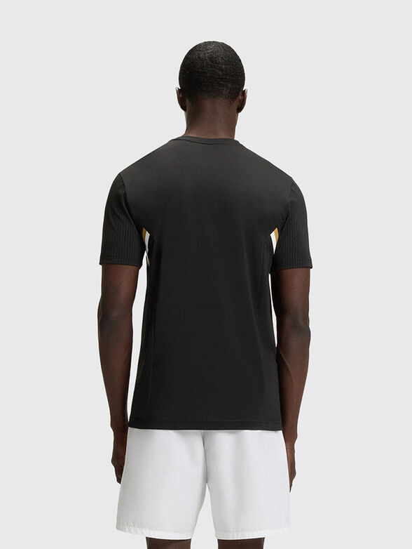 T-shirt with oval neckline and logo - 3