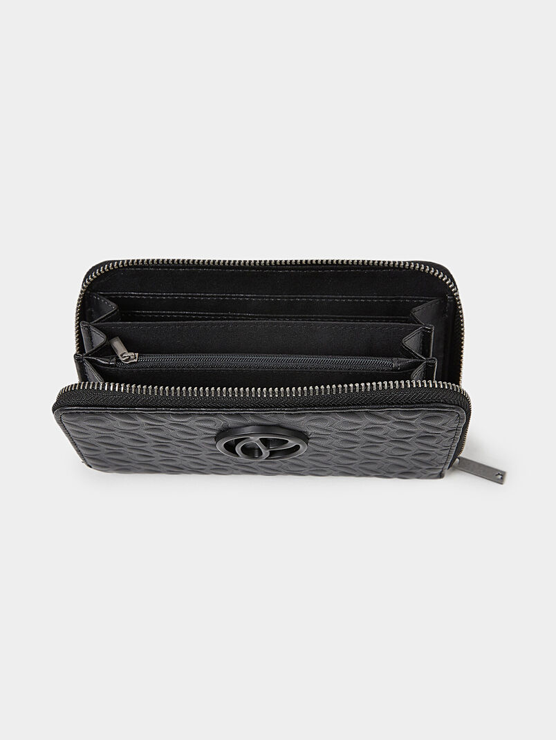 KATE black purse with embossed texture - 3