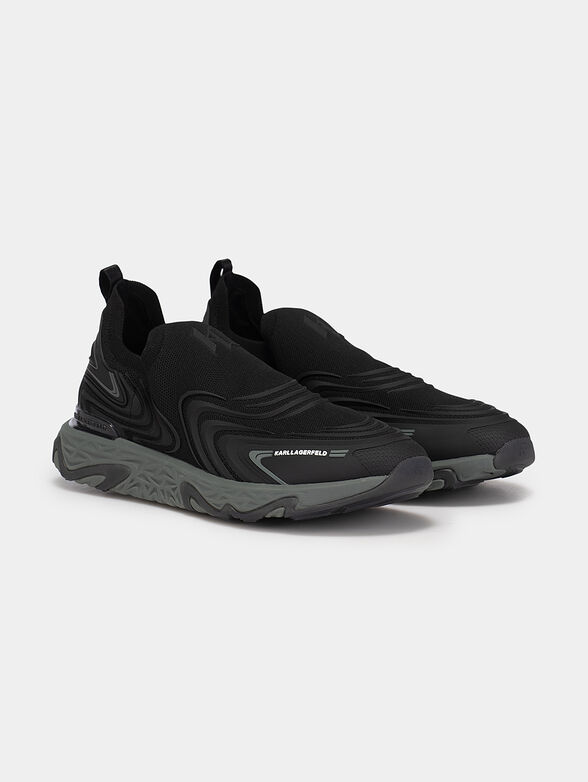 BLAZE PYRO sports shoes in black color - 2