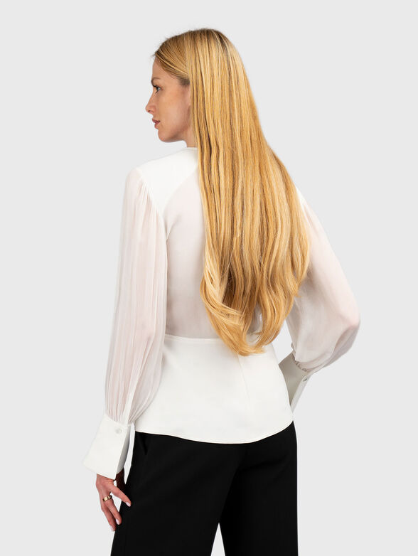 Viscose blouse with long sleeves and pleats - 3
