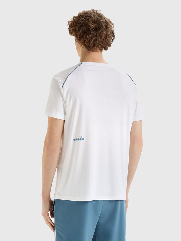 Blue T-shirt with contrasting elements - 2