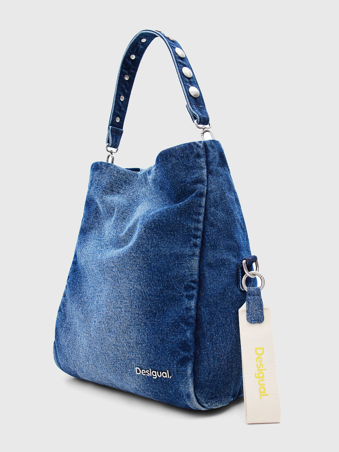 Bag with denim texture brand DESIGUAL Globalbrandsstore en