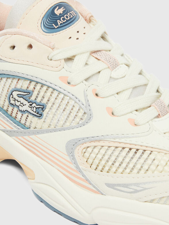 Sports shoes with logo - 4