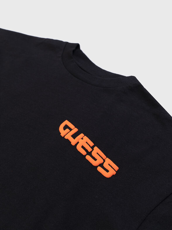 T-shirt with embossed logo  - 4