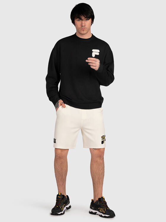 Черен суитшърт COSENZA с акцентен елемент - 2