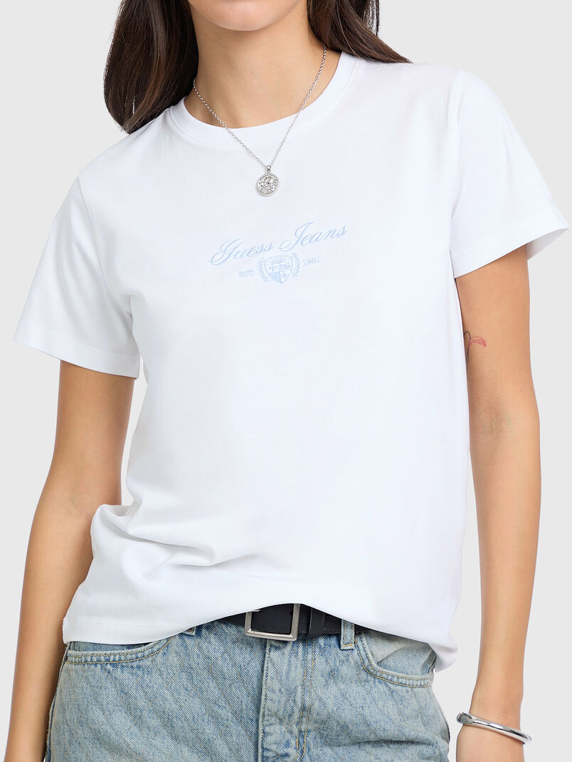 White T-shirt with embroidery - 3