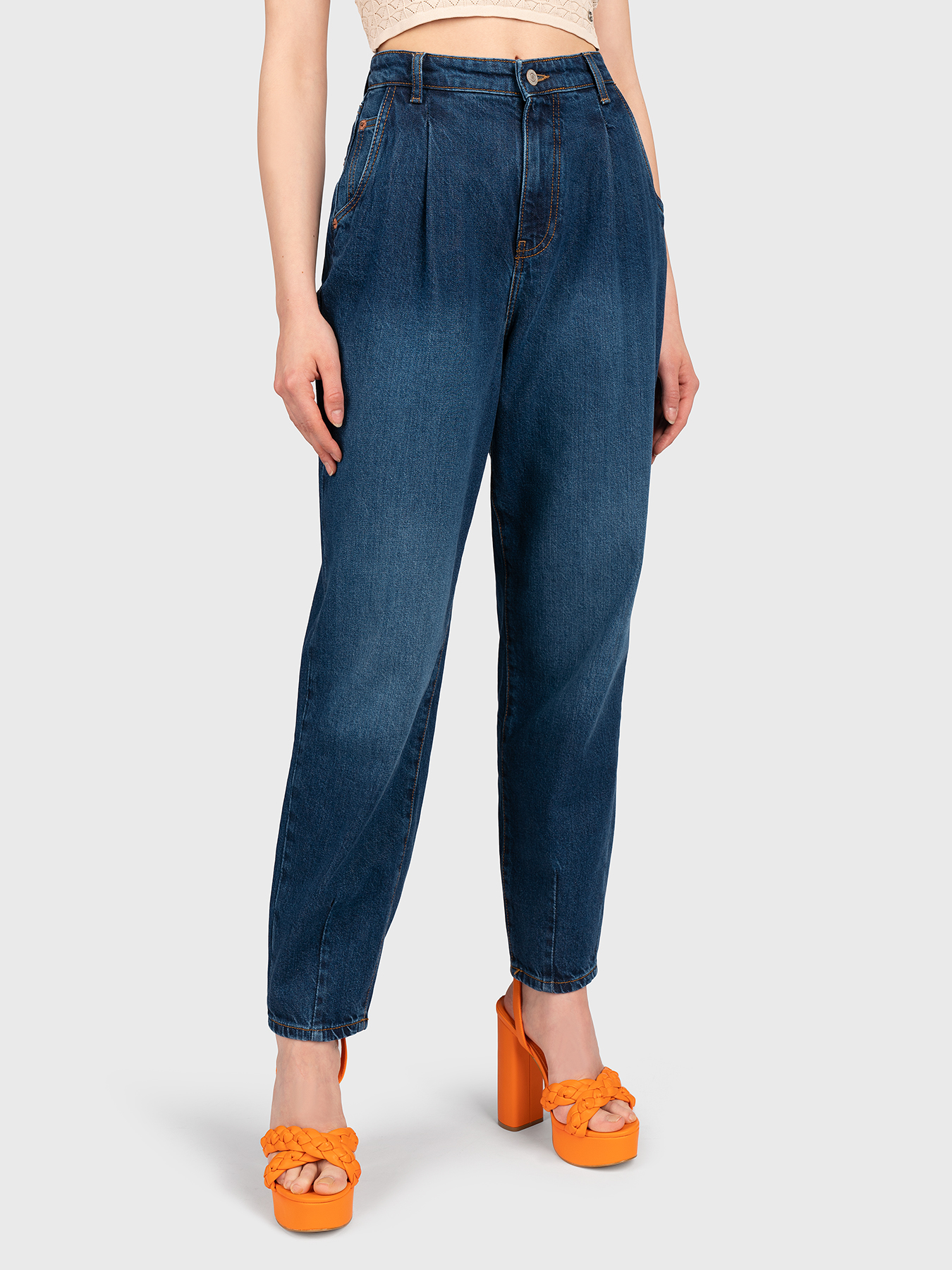 ANDREA BARREL jeans brand GUESS — Globalbrandsstore.com/en