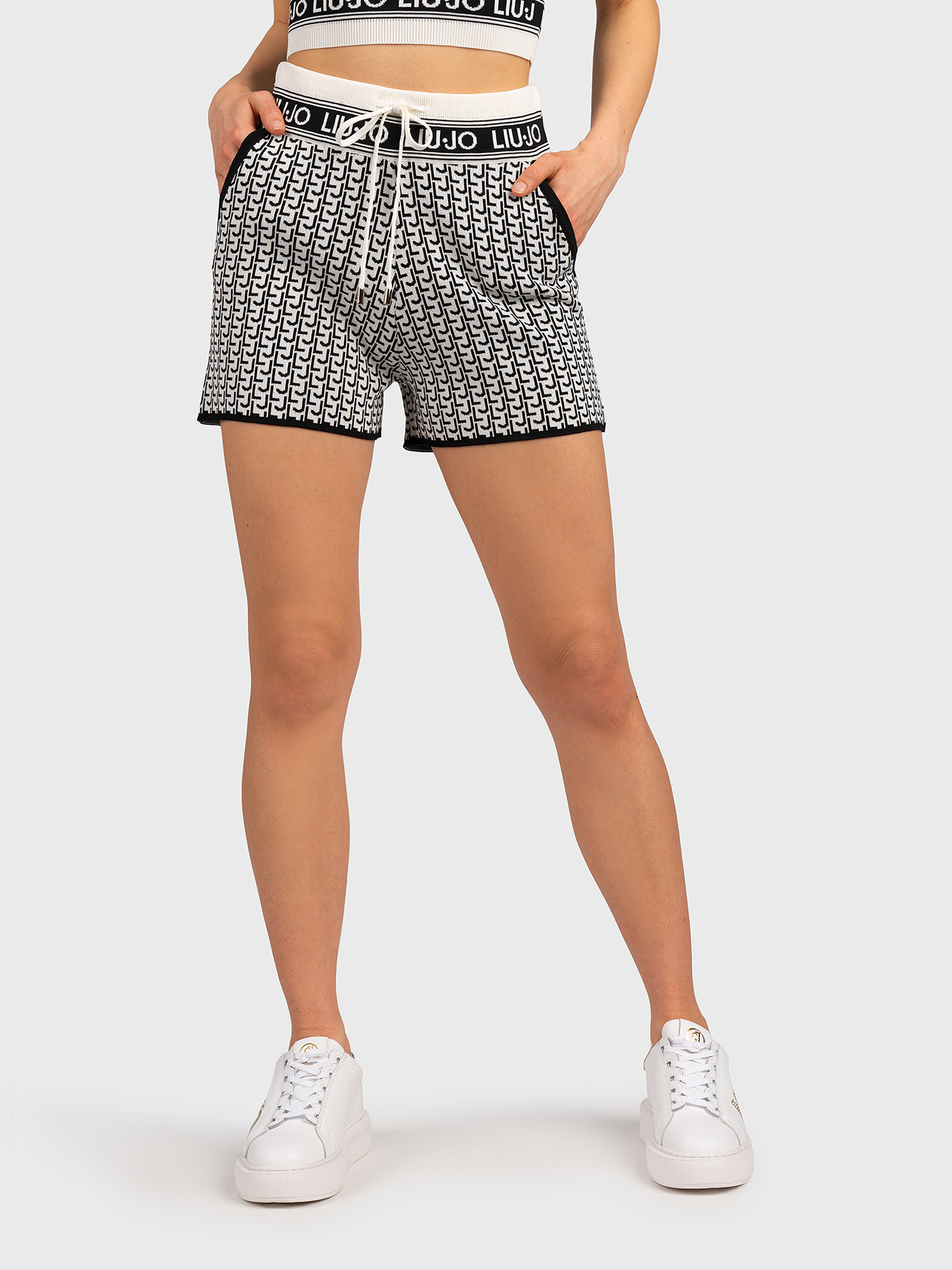 Knitted shorts in black and white brand LIU JO