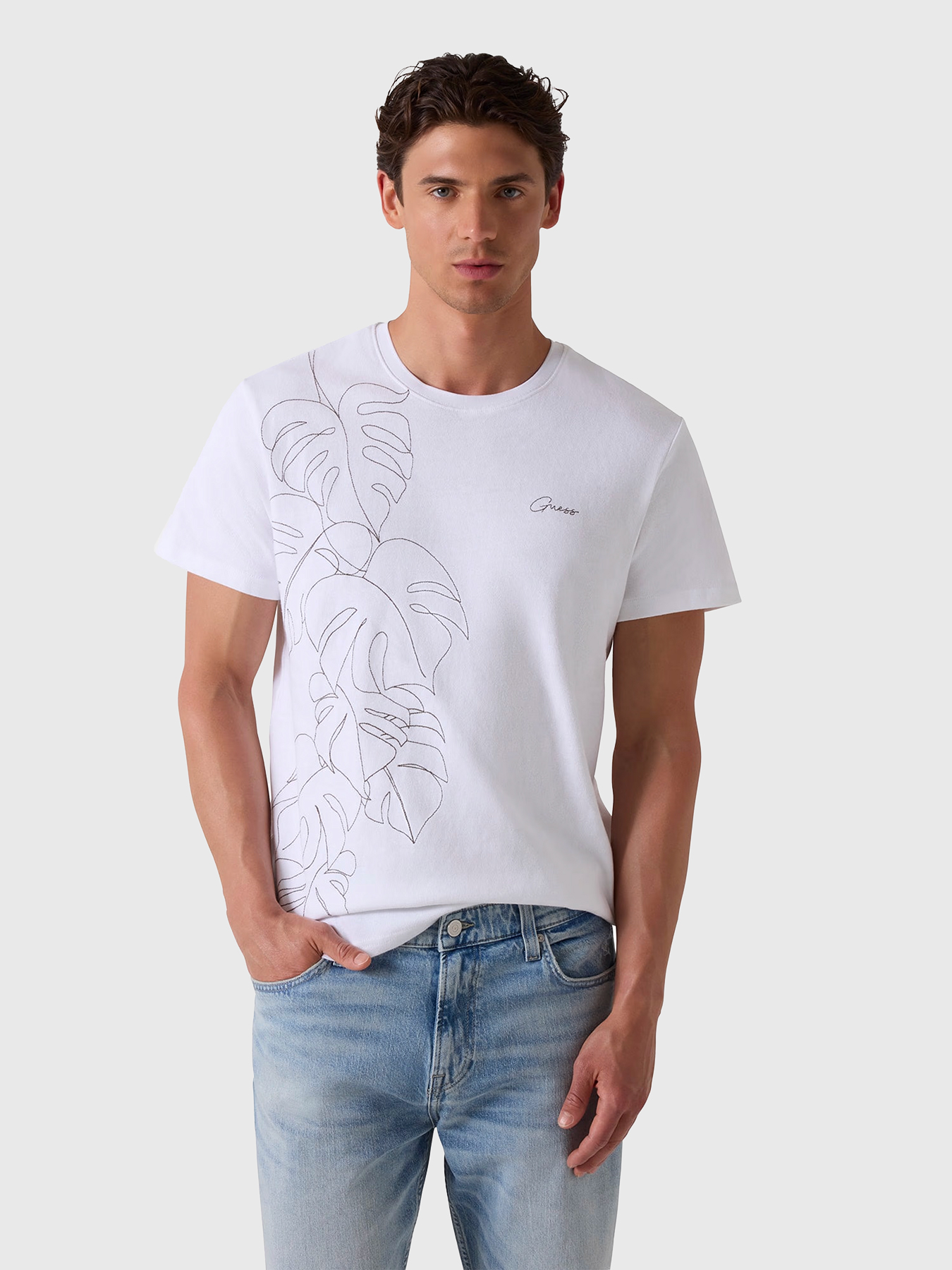 Logo Embroidered コットンTシャツ Cotton T-shirt with logo embroidery brand GUESS