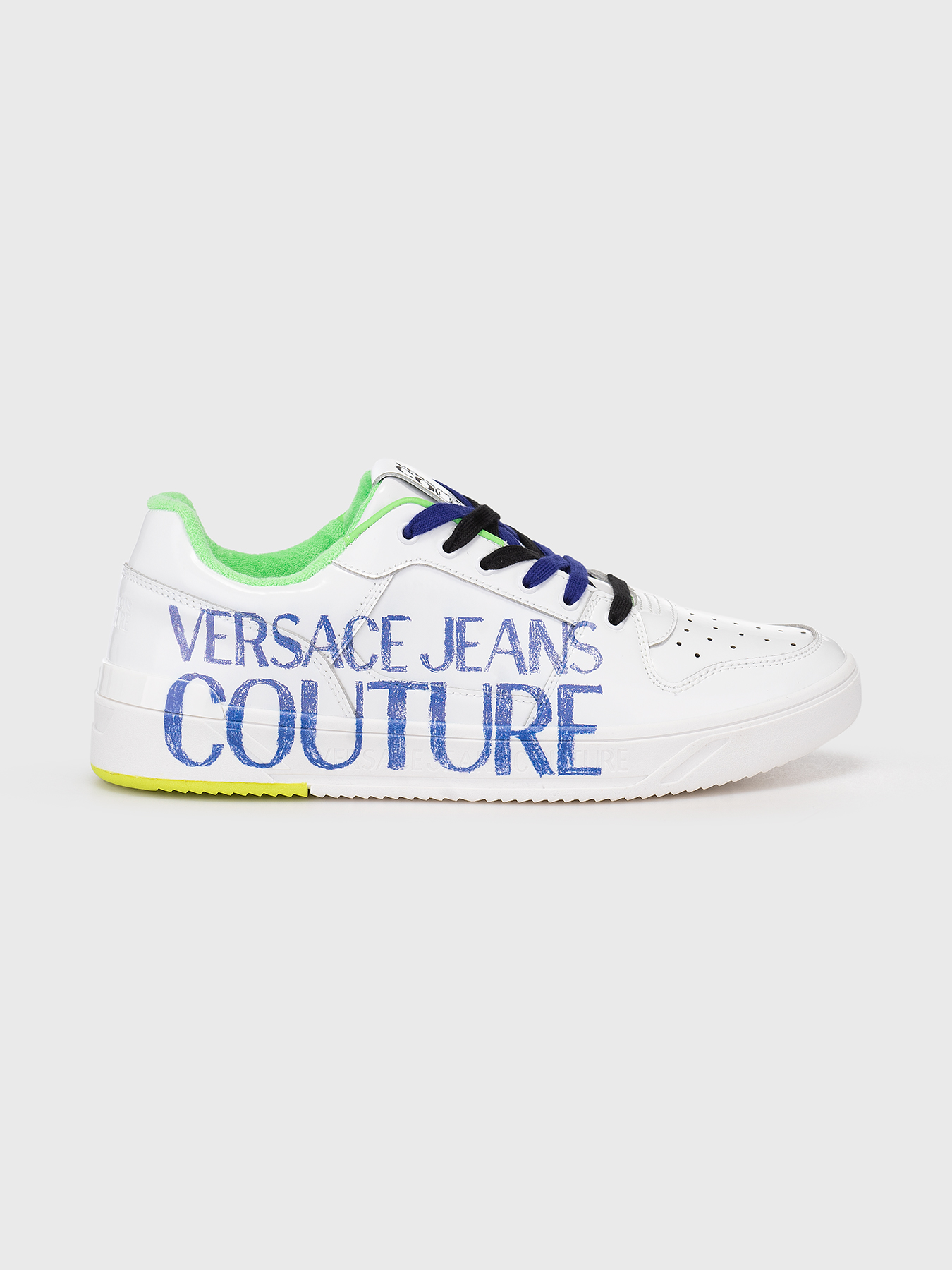 関税送料込【VERSACE JEANS】ロゴ スニーカー V-Emblem Court 88 Sneakers | VERSACE US