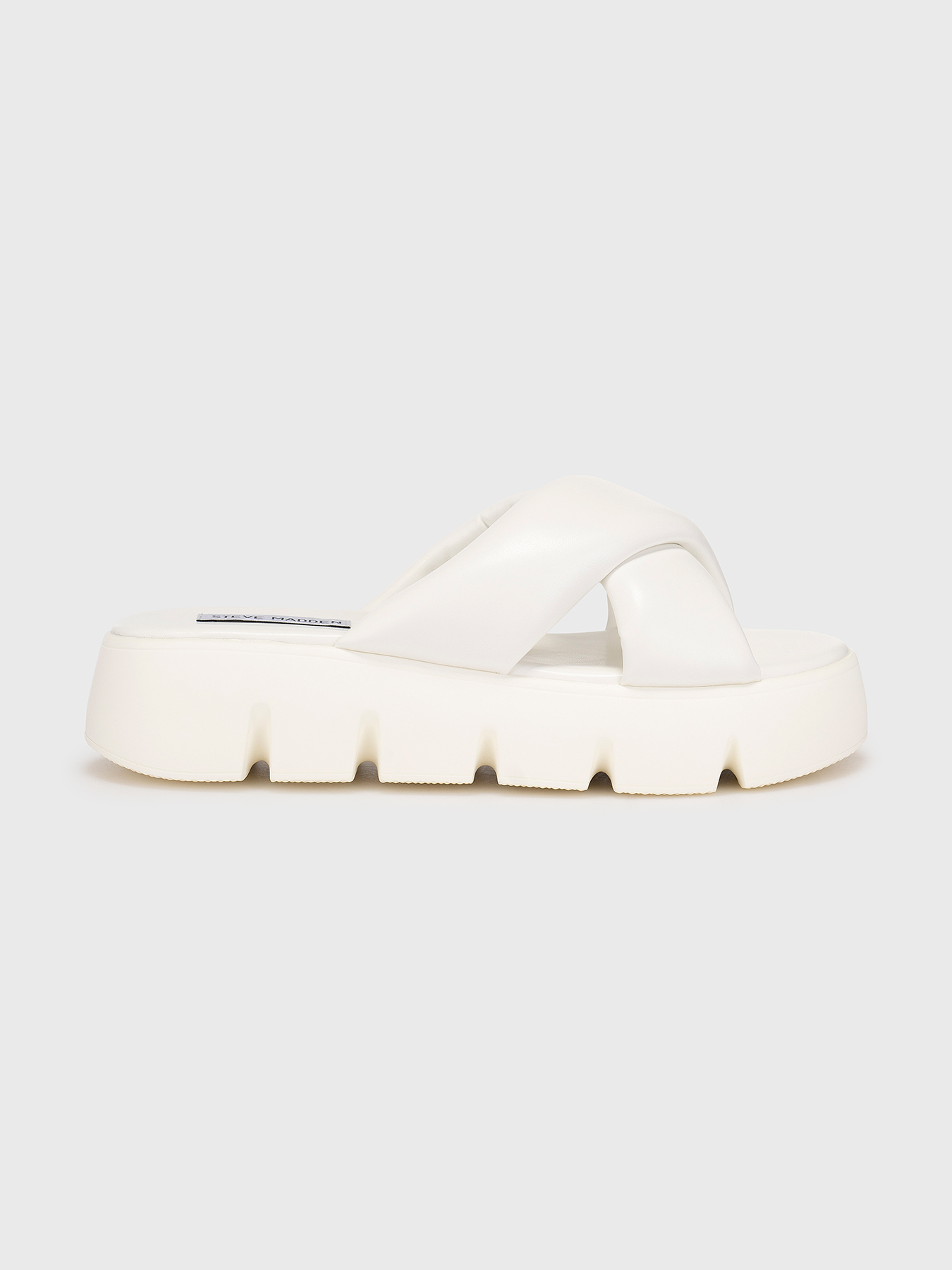 BROADCAST beige sandals brand STEVE MADDEN