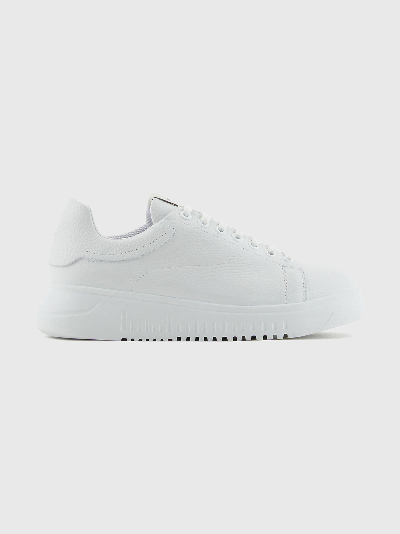 スニーカー EMPORIO ARMANI Men Sneakers X4X639 XD382 894 WHITE Emporio Armani Men's sneaker X4x598 xn633 n481 white
